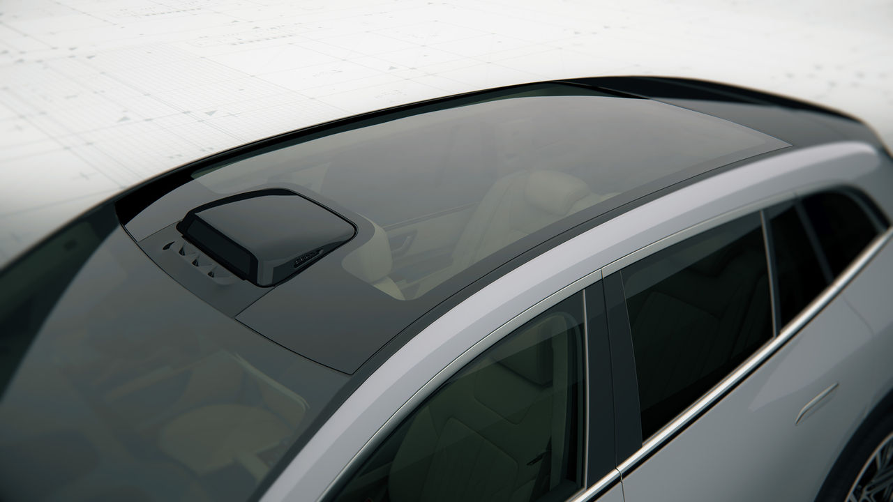 Panoramaglasdach mit integriertem Thermo- und Luftführungselement sowie aerodynamischem Aufsatz, exemplarisch für Webastos Dachsysteme und E‑Mobility für Presse