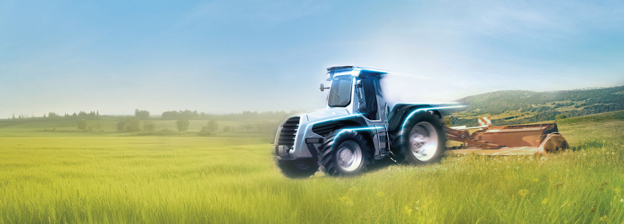 Electric agricultural vehicle concept highlighting Webasto system partner solutions for tractor electrification, battery and thermal management.